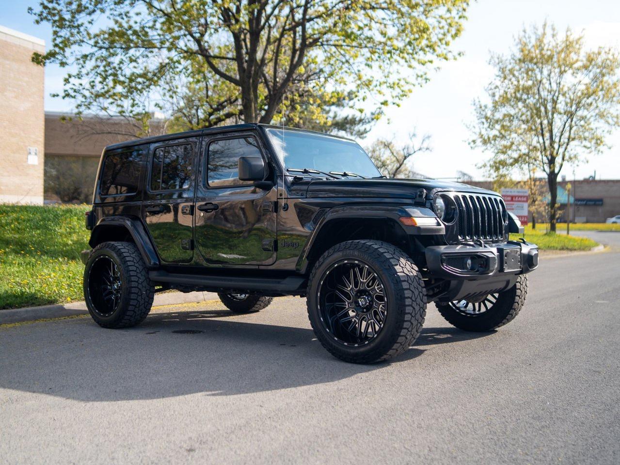 2022 Jeep Wrangler Unlimited Sahara Altitude Photo
