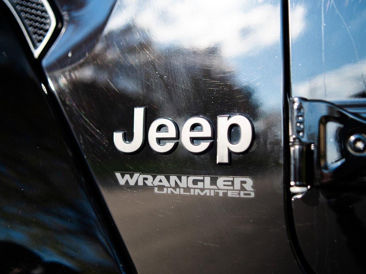 2022 Jeep Wrangler Unlimited Sahara Altitude Photo