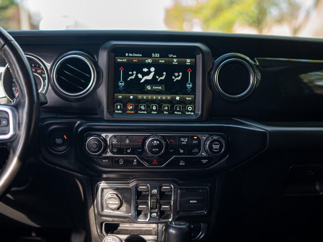2022 Jeep Wrangler Unlimited Sahara Altitude Photo