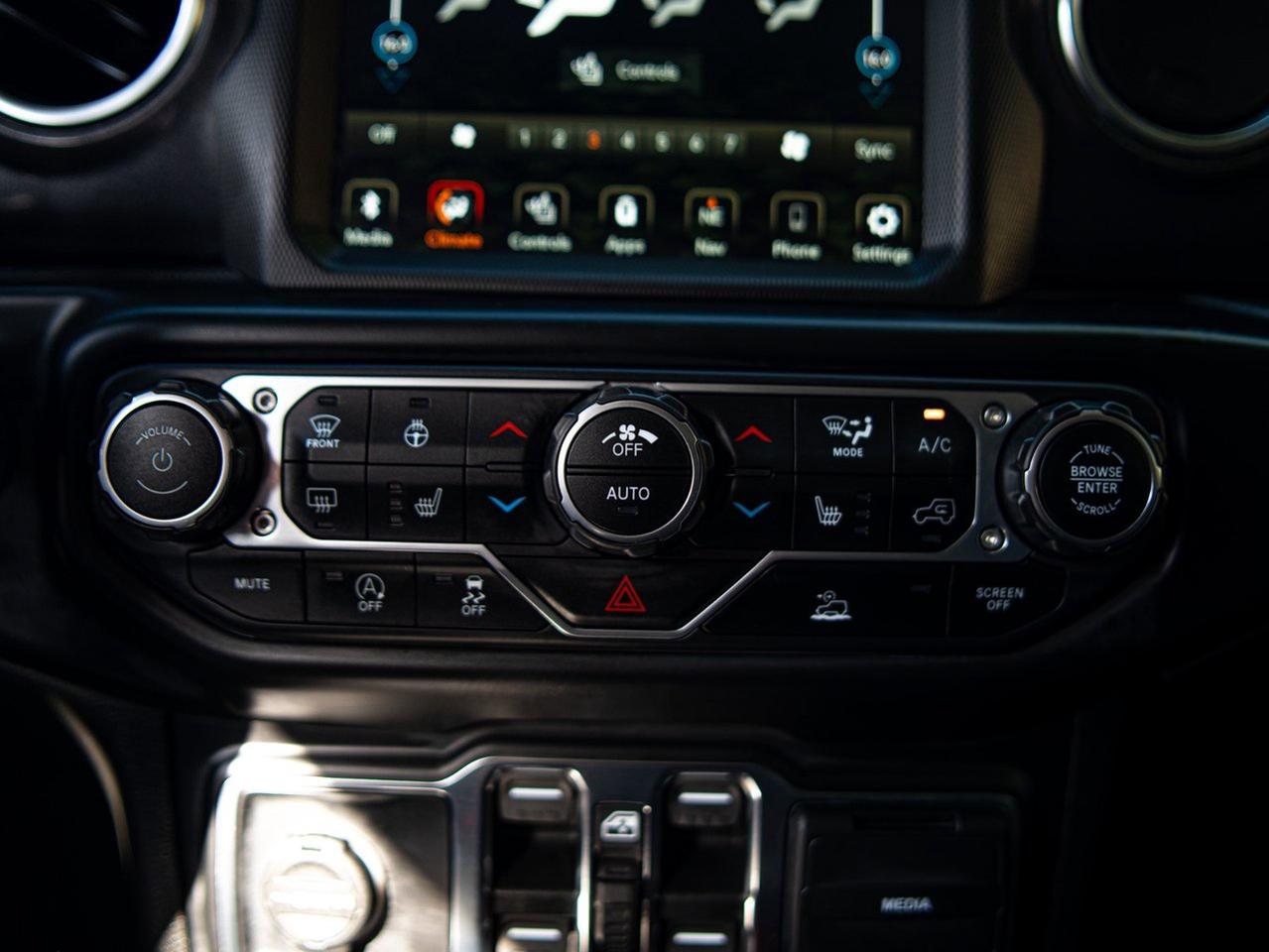 2022 Jeep Wrangler Unlimited Sahara Altitude Photo
