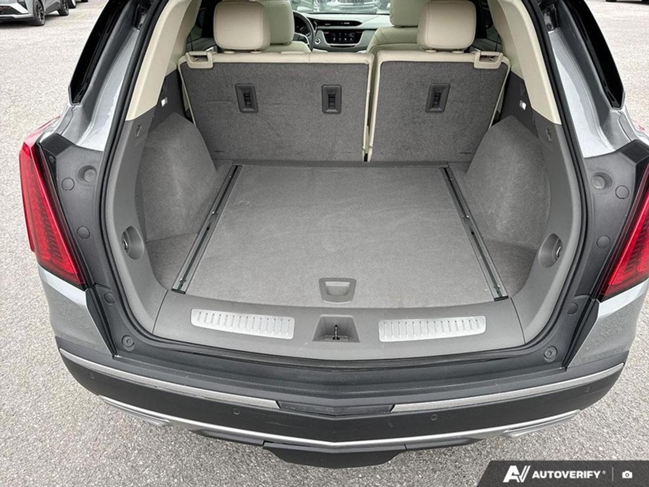 2023 Cadillac XT5 Premium Luxury  - Sunroof -  Premium Audio Photo