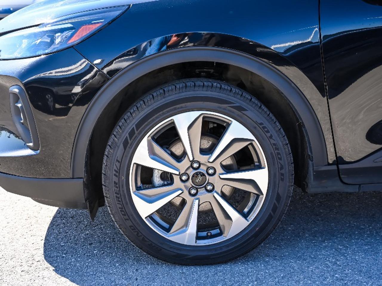 2024 Ford Escape Platinum Photo