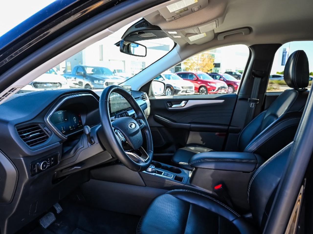 2024 Ford Escape Platinum Photo