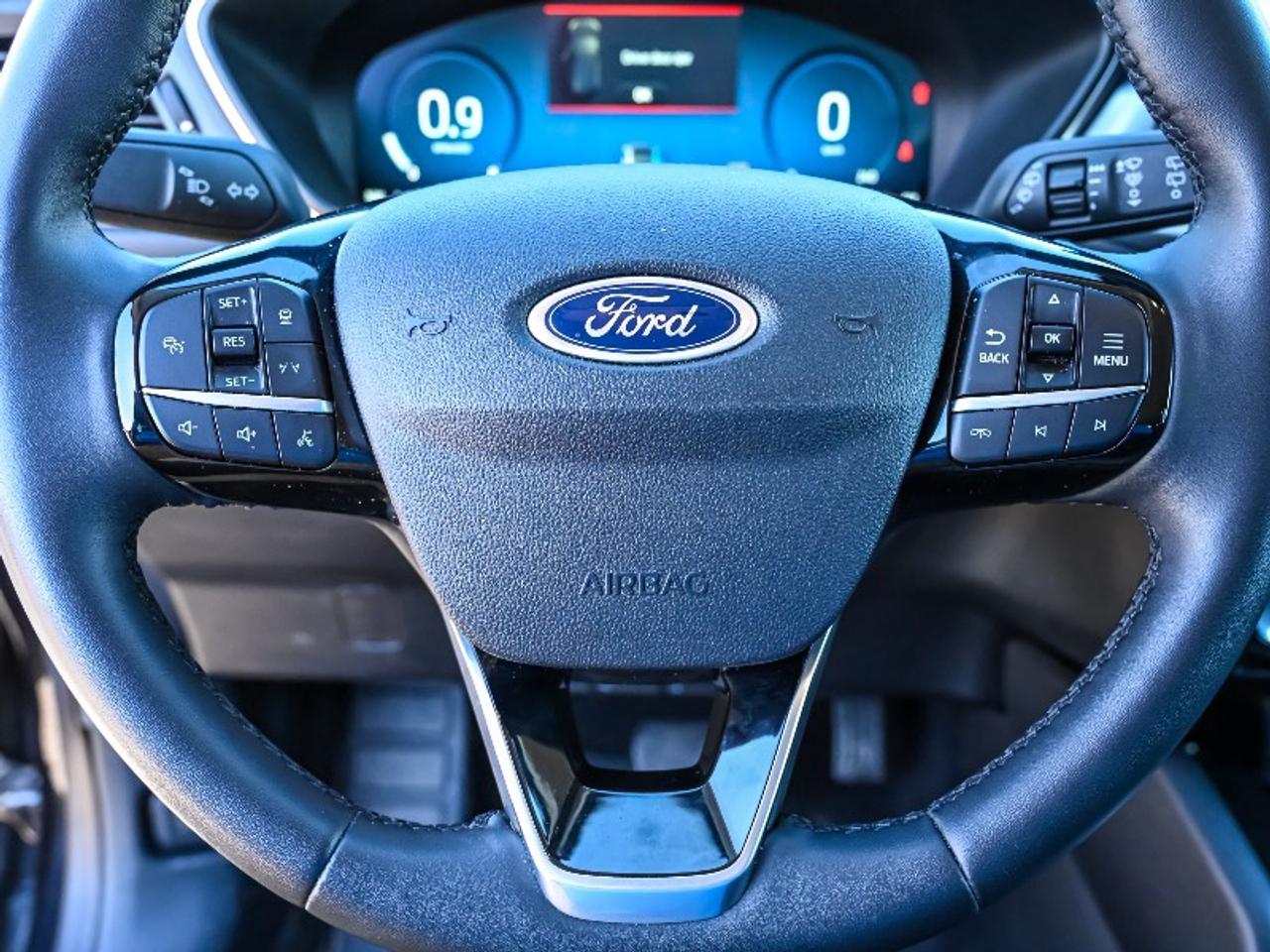 2024 Ford Escape Platinum Photo