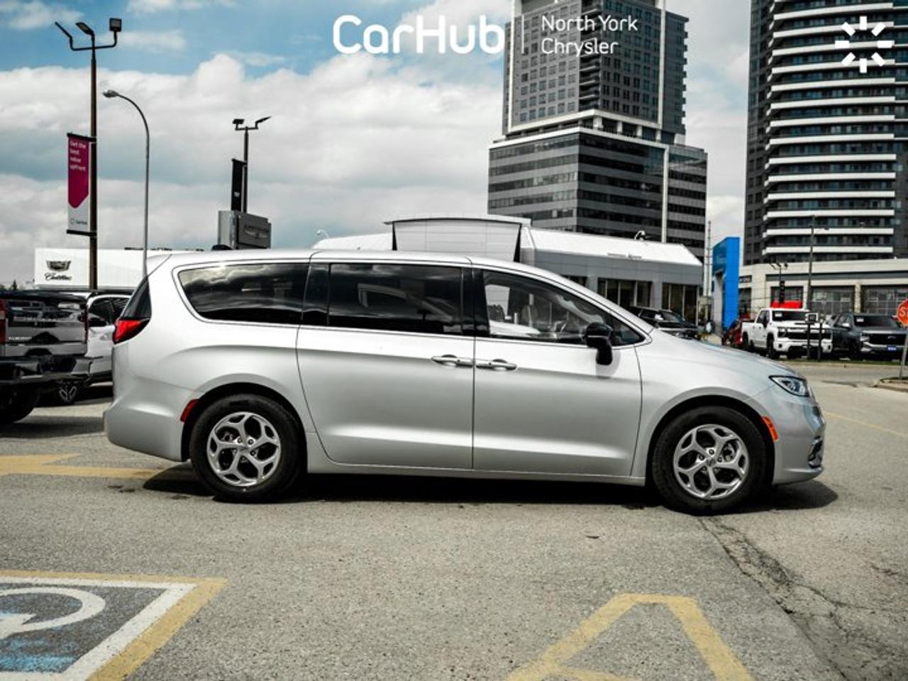2024 Chrysler Pacifica Limited Panoroof Heated Vented Seats Navi Remote Start Photo