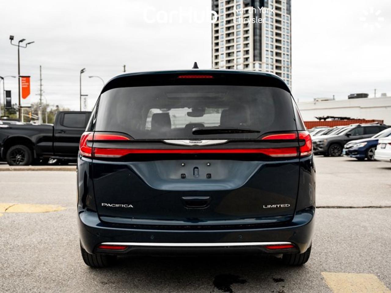 2024 Chrysler Pacifica Limited Panoroof Uconnect family theater system Harman Kardon Audio Photo