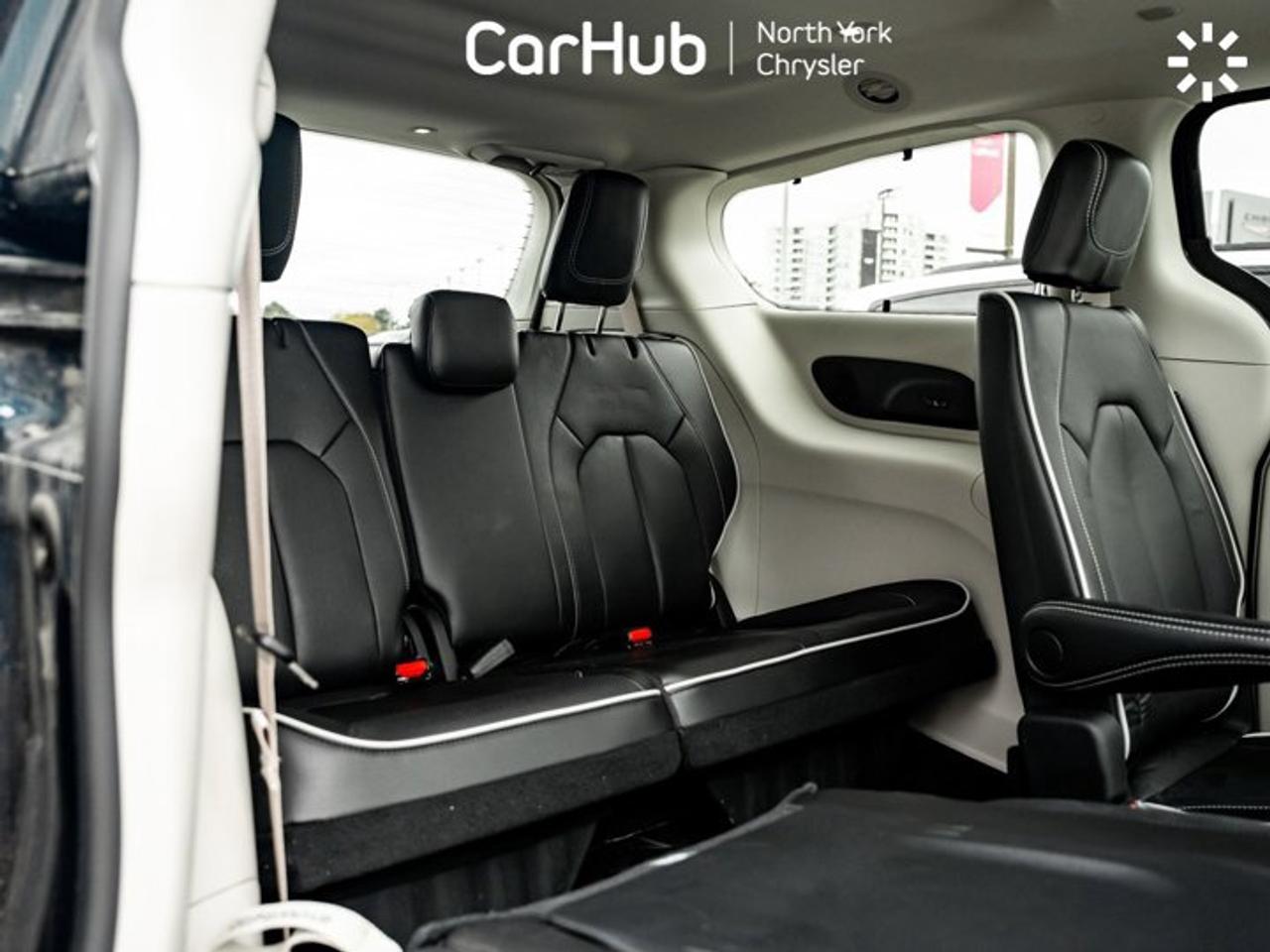 2024 Chrysler Pacifica Limited Panoroof Uconnect family theater system Harman Kardon Audio Photo