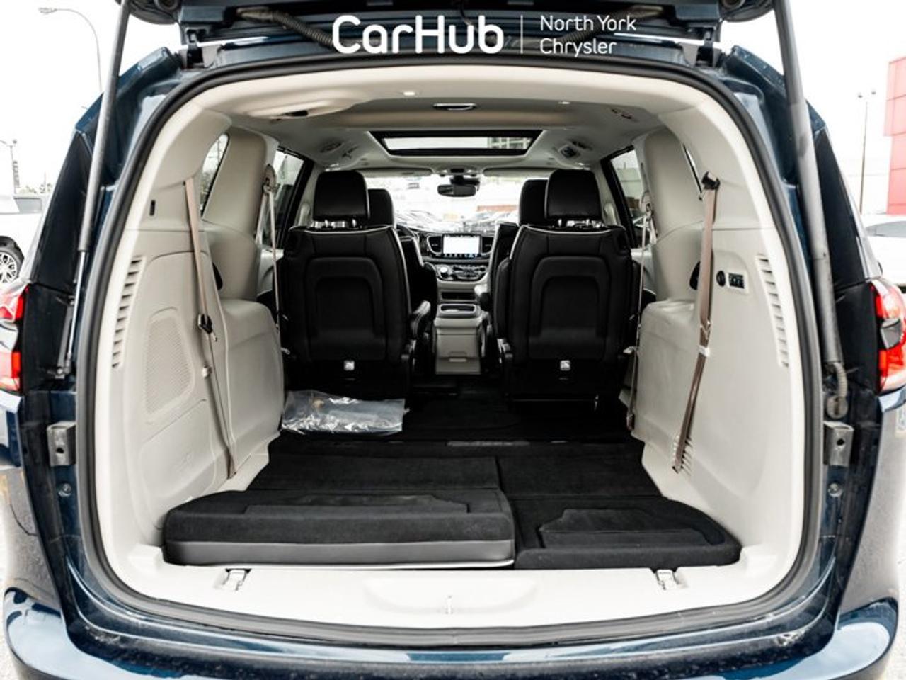 2024 Chrysler Pacifica Limited Panoroof Uconnect family theater system Harman Kardon Audio Photo