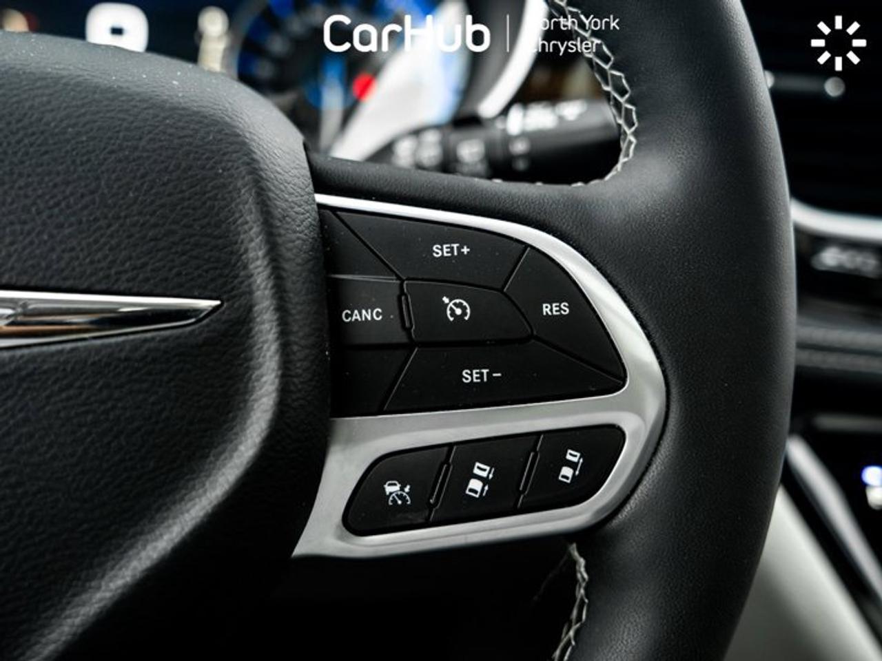 2024 Chrysler Pacifica Limited Panoroof Uconnect family theater system Harman Kardon Audio Photo