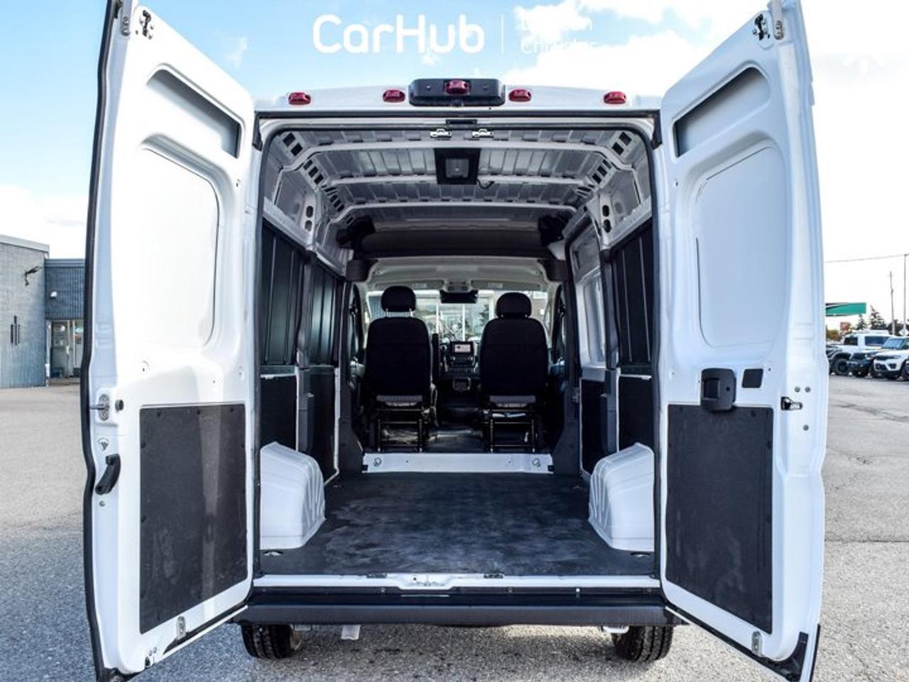 2025 RAM Cargo Van ProMaster Tradesman 2500 High Roof 136" WB w/P  Only 74 Km Adaptive Cruise Controlass Seat Photo