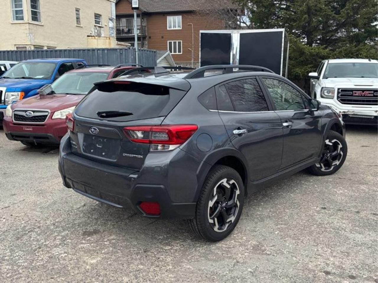 2023 Subaru XV Crosstrek Limited AWD | Leather | Heated Seats + Steering | EyeSight | Carplay + Android Auto | and More ! Photo