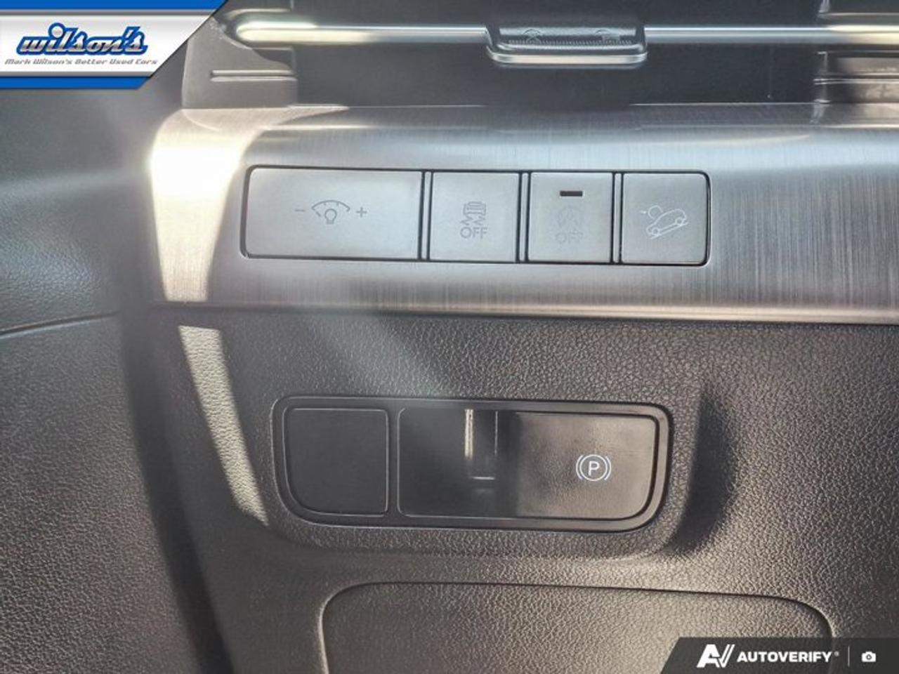 2025 Hyundai KONA Essential AWD | Heated Seats | CarPlay + Android | Rear Camera | and More ! Photo