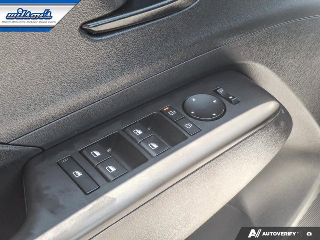 2025 Hyundai KONA Essential AWD | Heated Seats | CarPlay + Android | Rear Camera | and More ! Photo