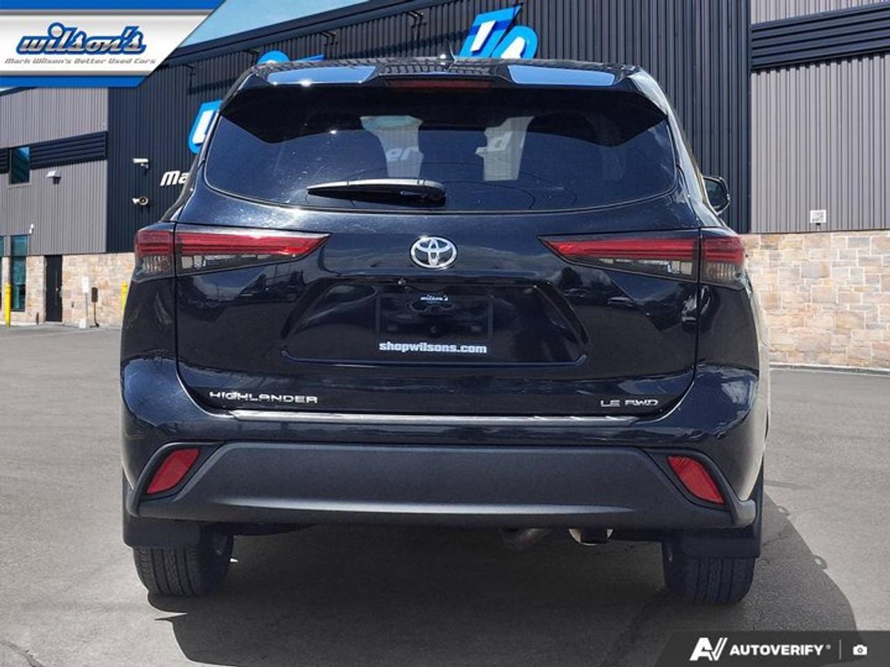 2023 Toyota Highlander LE AWD | Radar Cruise | Heated Seats | Power Seat | CarPlay + Android | Rear Camera | and More ! Photo
