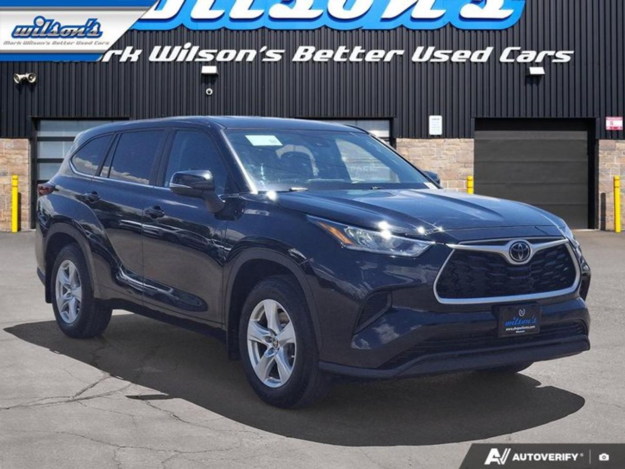 2023 Toyota Highlander LE AWD | Radar Cruise | Heated Seats | Power Seat | CarPlay + Android | Rear Camera | and More ! Photo