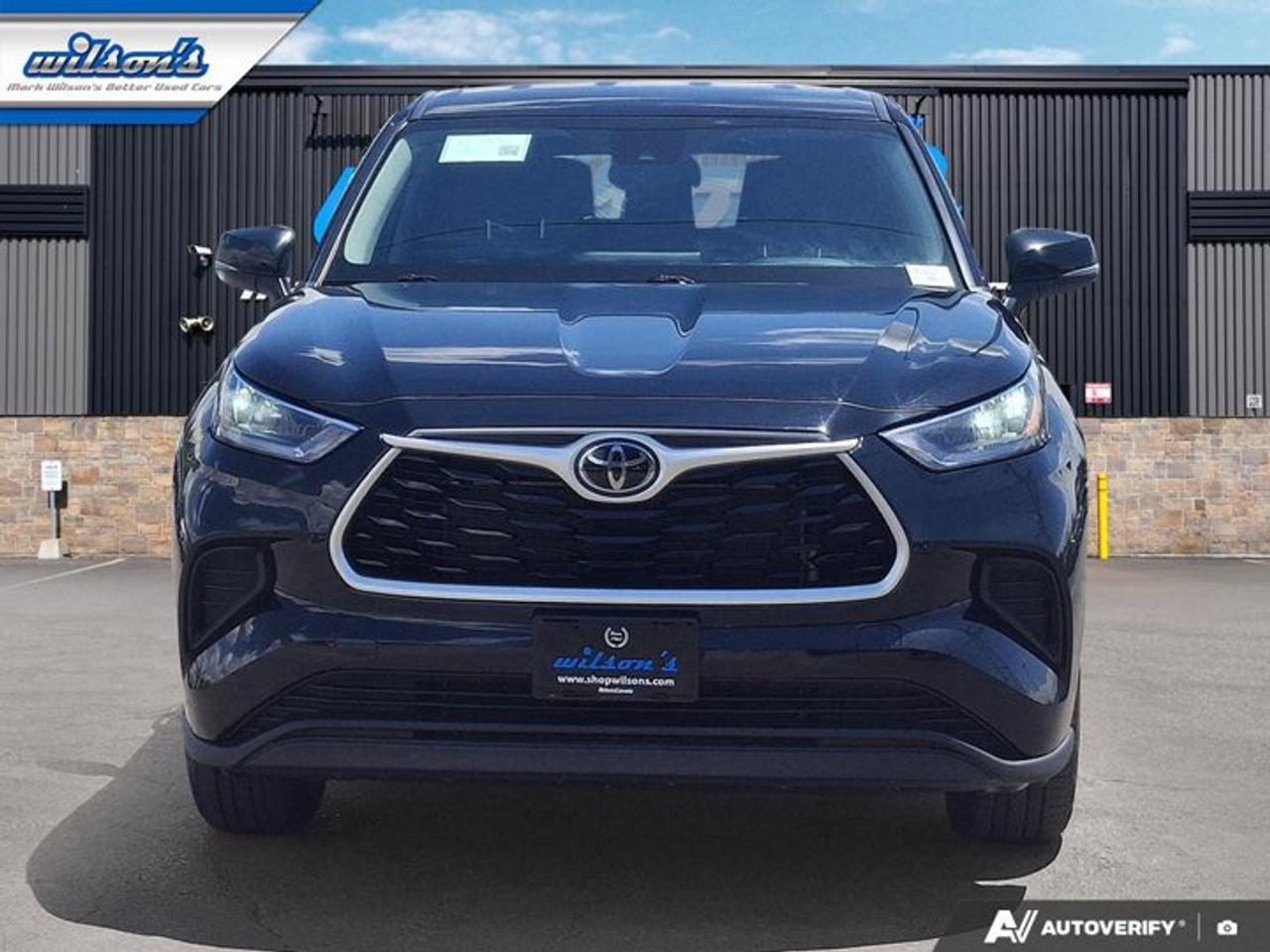2023 Toyota Highlander LE AWD | Radar Cruise | Heated Seats | Power Seat | CarPlay + Android | Rear Camera | and More ! Photo
