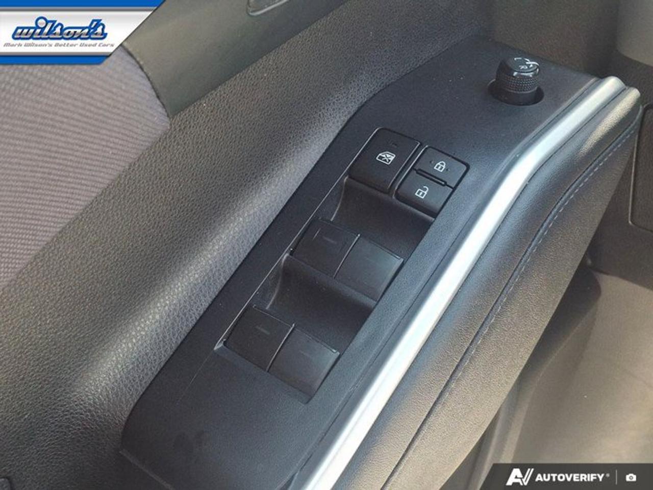2023 Toyota Highlander LE AWD | Radar Cruise | Heated Seats | Power Seat | CarPlay + Android | Rear Camera | and More ! Photo