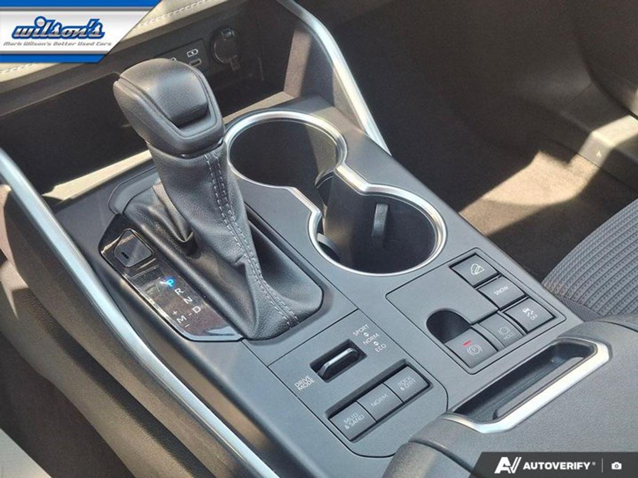 2023 Toyota Highlander LE AWD | Radar Cruise | Heated Seats | Power Seat | CarPlay + Android | Rear Camera | and More ! Photo