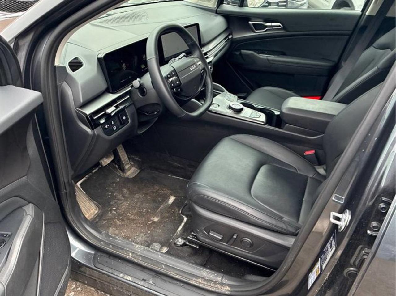 2026 Kia Sportage Hybrid EX AWD | Leather | Heated Seats + Steering | Remote Start | Smart Cruise | Lane Keep | and More ! Photo2
