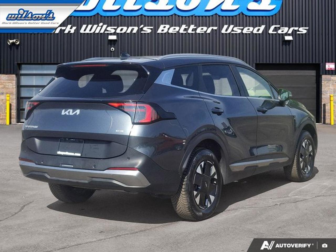 2026 Kia Sportage Hybrid EX AWD | Leather | Heated Seats + Steering | Remote Start | Smart Cruise | Lane Keep | and More ! Photo