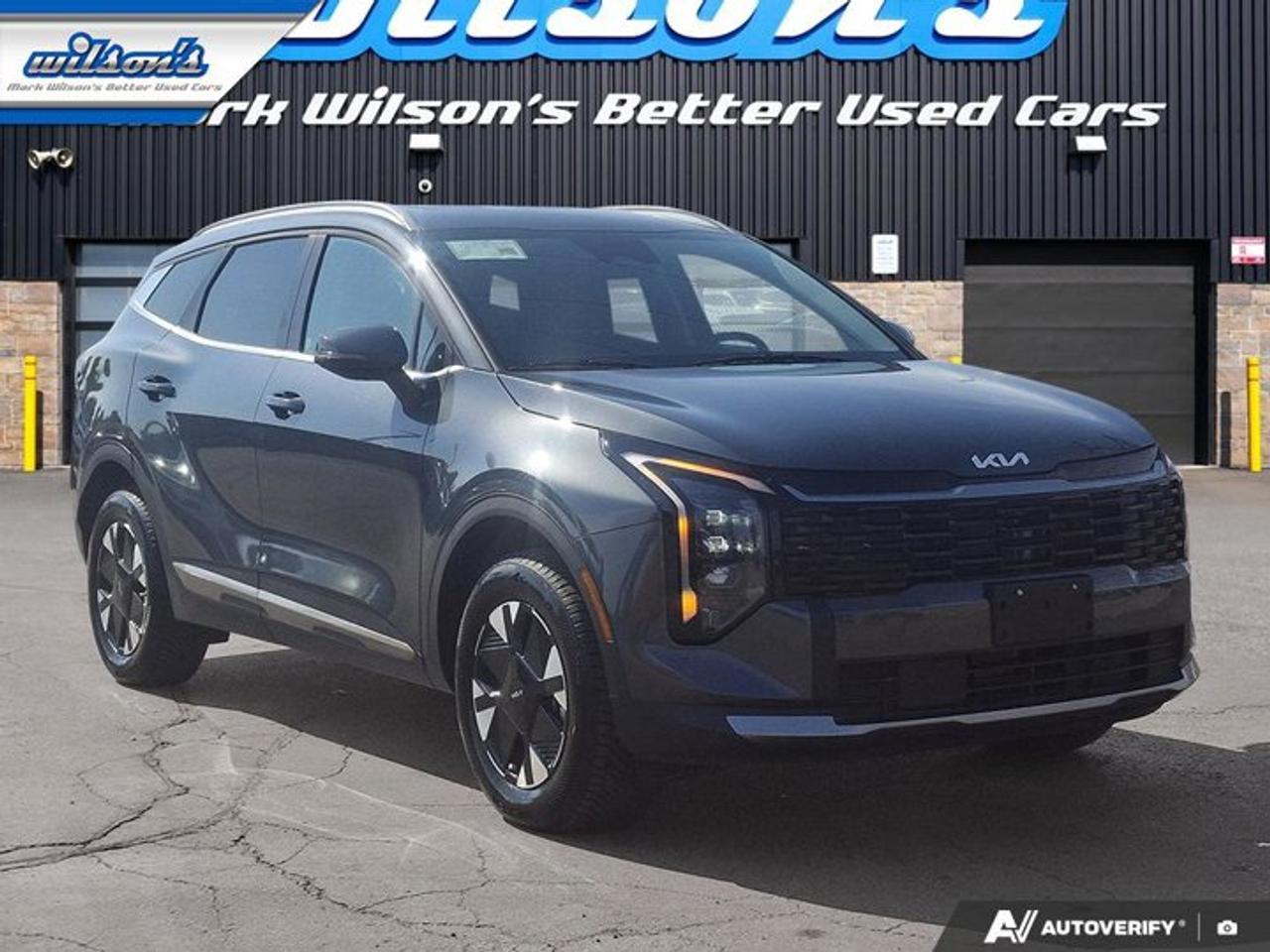 2026 Kia Sportage Hybrid EX AWD | Leather | Heated Seats + Steering | Remote Start | Smart Cruise | Lane Keep | and More ! Photo