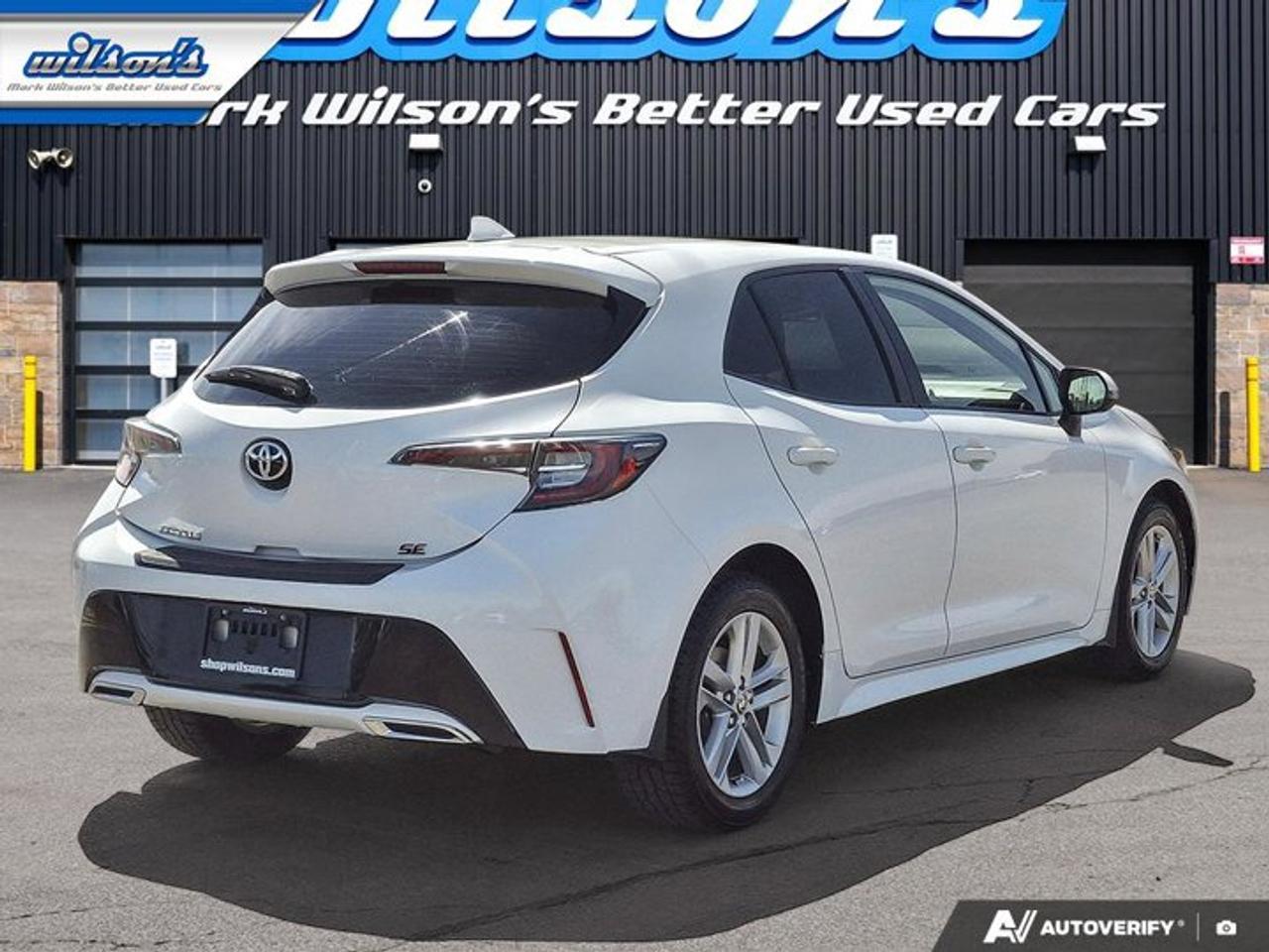 2020 Toyota Corolla Hatchback SE | Heated Seats | Blind Spot Monitor | Toyota Safety Sense | Carplay + Android Auto | and More ! Photo