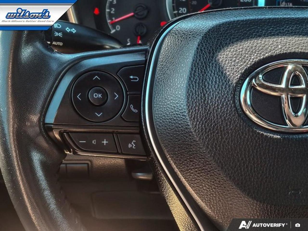 2020 Toyota Corolla Hatchback SE | Heated Seats | Blind Spot Monitor | Toyota Safety Sense | Carplay + Android Auto | and More ! Photo