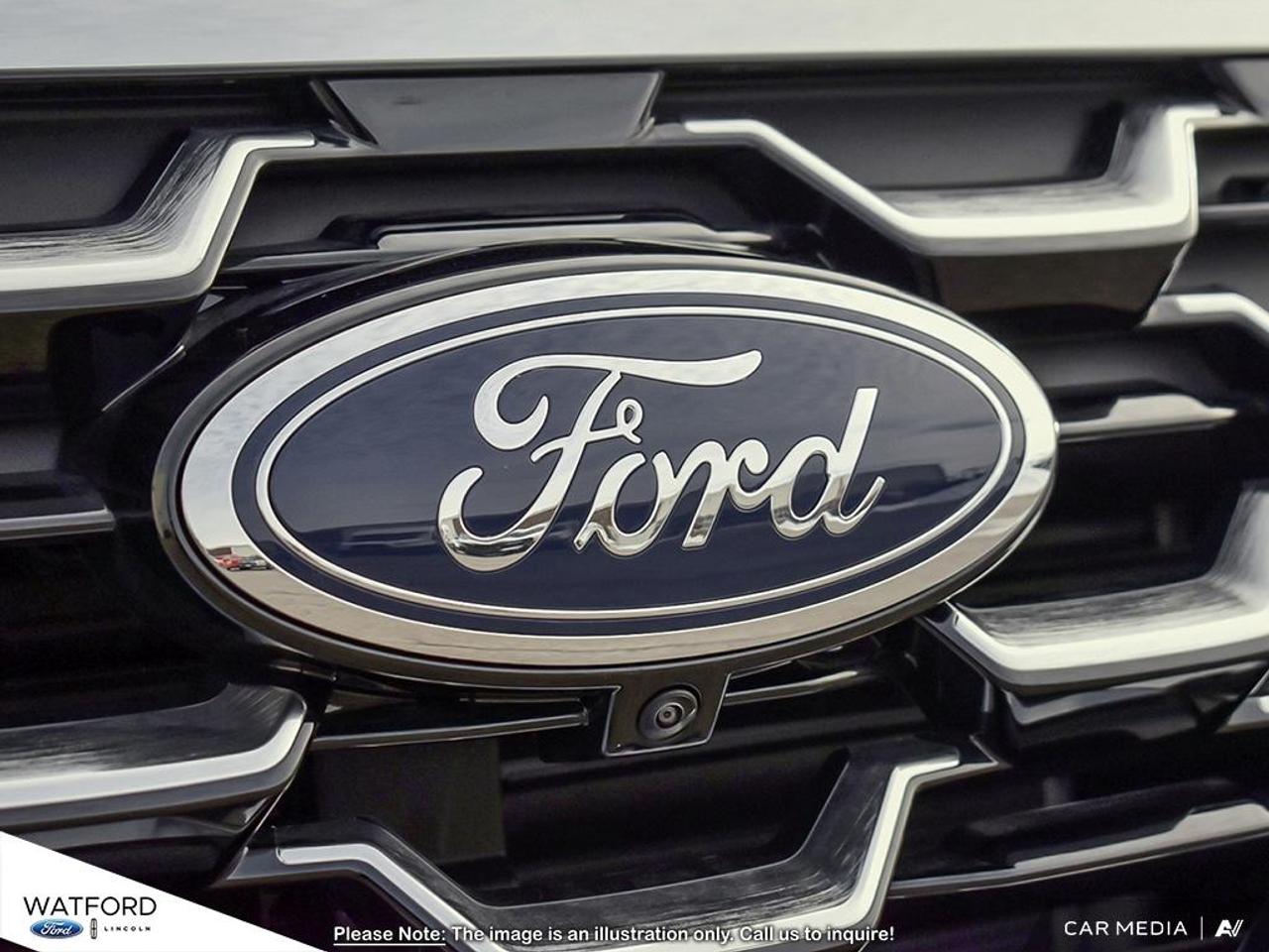 2026 Ford Explorer Platinum Photo