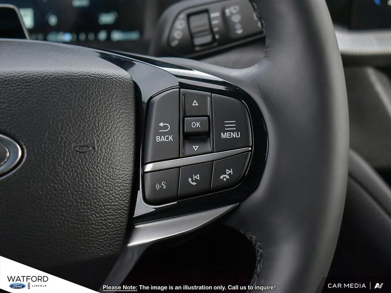 2026 Ford Explorer Platinum Photo