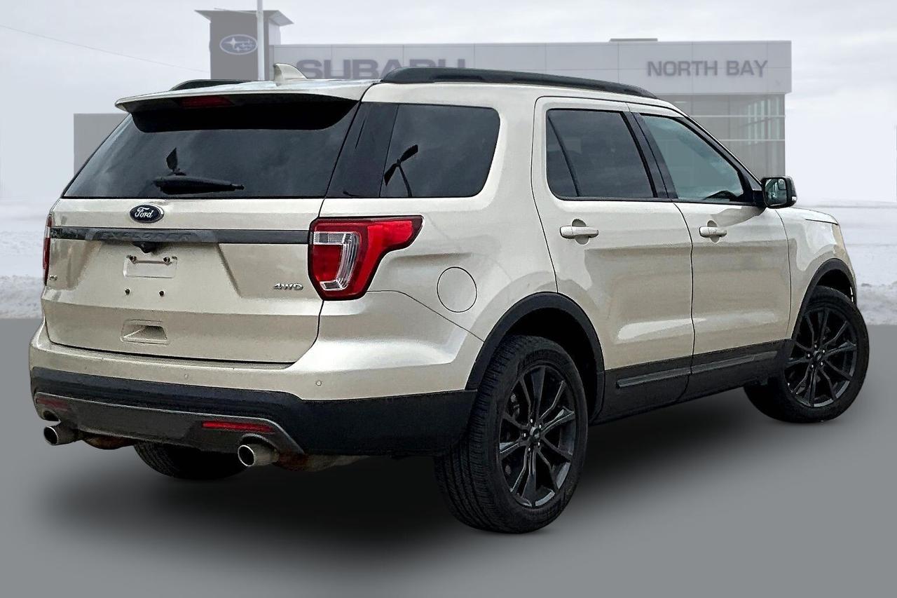 2017 Ford Explorer XLT Photo