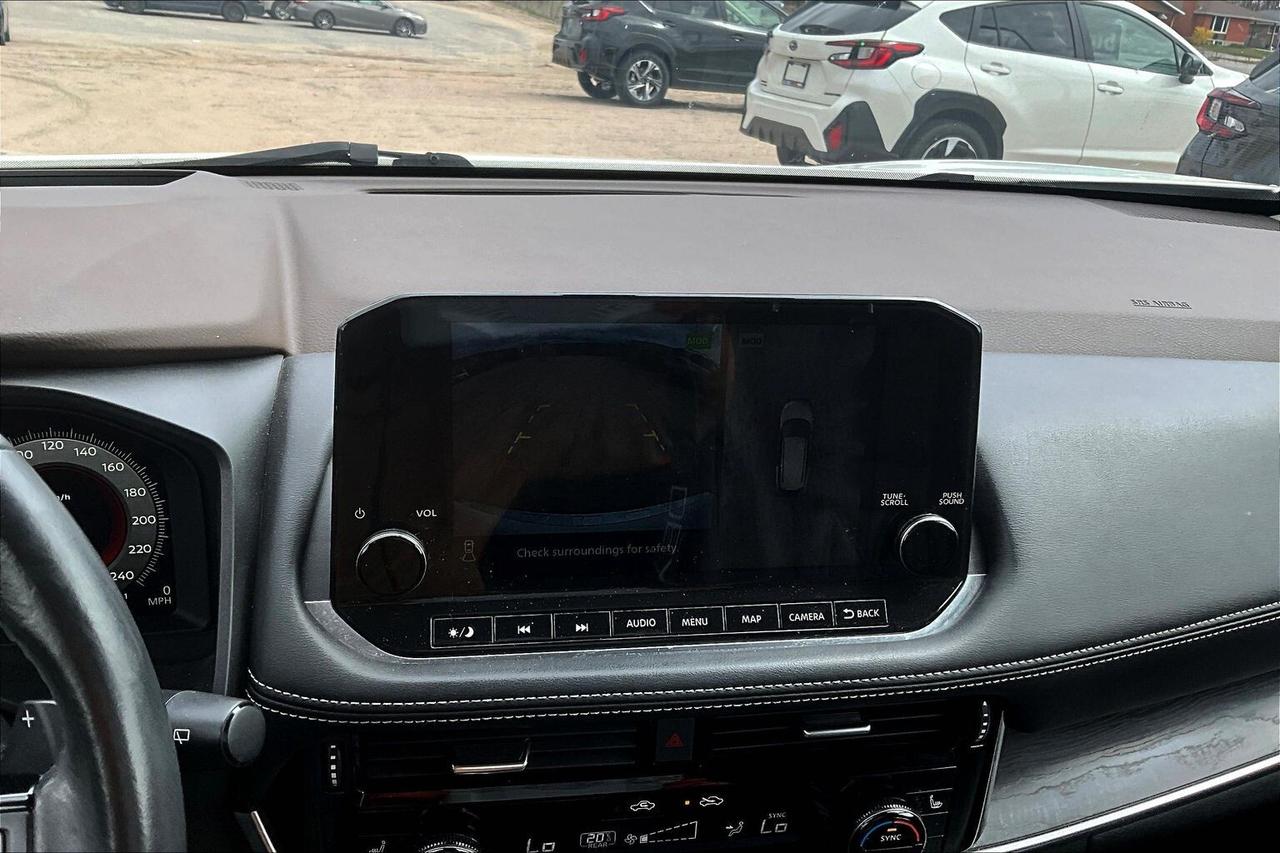 2021 Nissan Rogue Platinum Photo