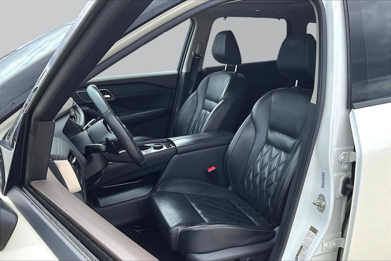2021 Nissan Rogue Platinum Photo