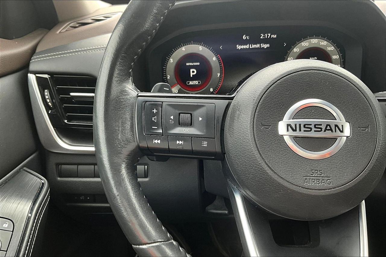 2021 Nissan Rogue Platinum Photo