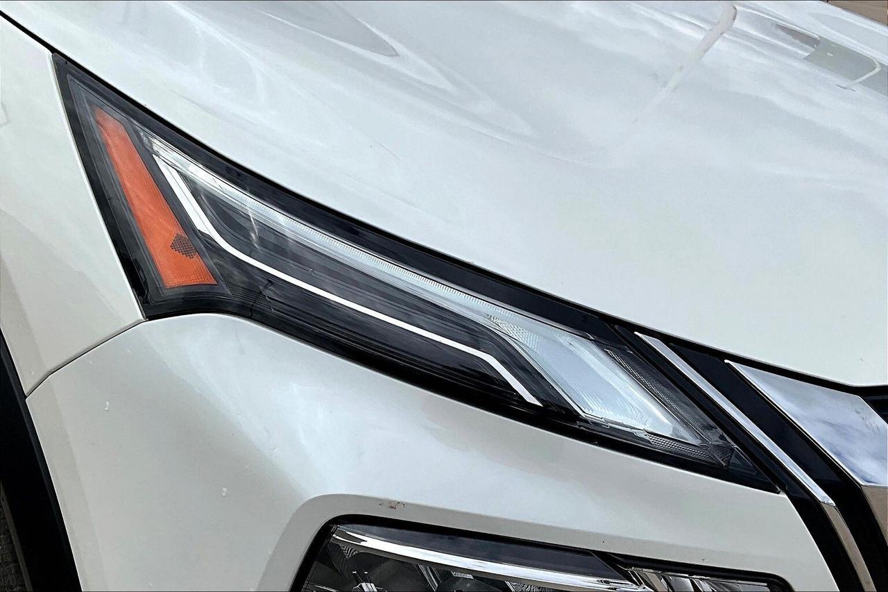 2021 Nissan Rogue Platinum Photo