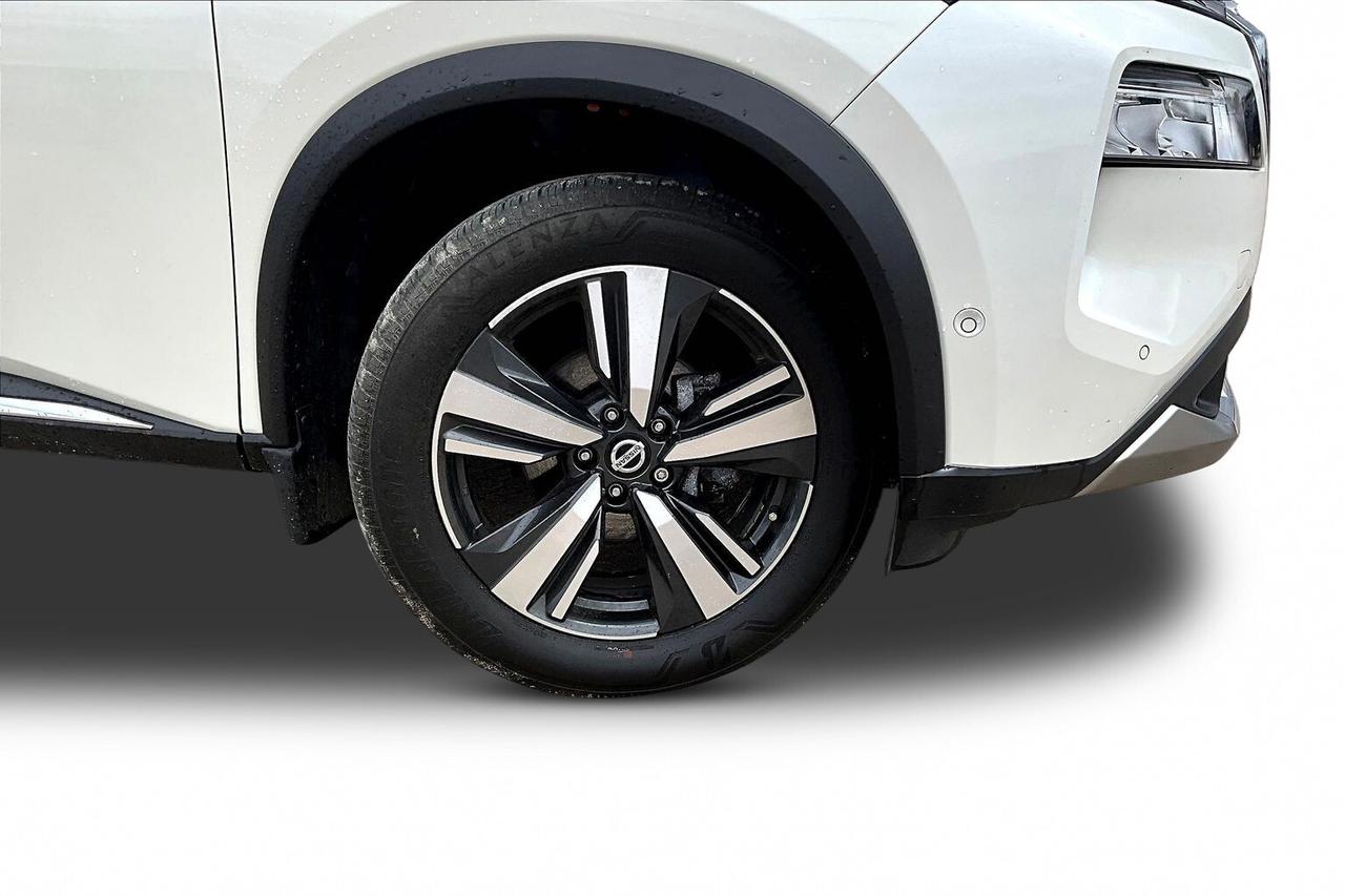 2021 Nissan Rogue Platinum Photo