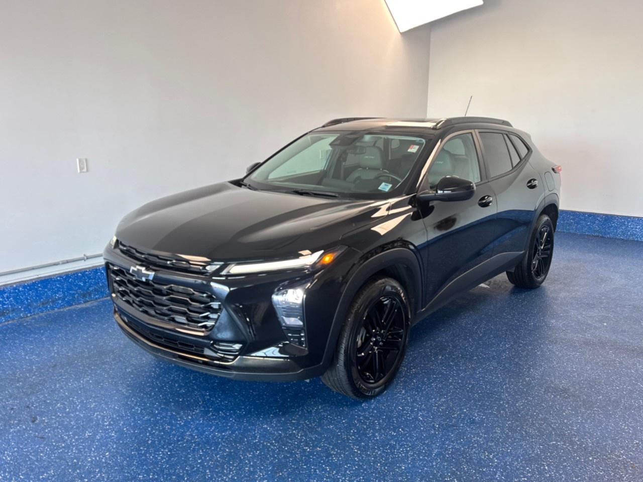 New Price! 2025 Chevrolet Trax ACTIV FWD ACTIV | Sunroof | No Accidents | Zacks Certified. 6-Speed Automatic FWD Mosaic Black Metallic 1.2L I3 DI Turbocharged DOHC 12V LEV3-ULEV70 137hp<br /><br /><br />6-Speaker Audio System Feature, 8-Way Power Driver Seat Adjuster, Air Conditioning, AM/FM radio: SiriusXM, Automatic temperature control, Evotex Seat Trim, Exterior Parking Camera Rear, Front Bucket Seats, Front reading lights, Heated door mirrors, Heated Driver and Front Passenger Seats, Heated steering wheel, Leather steering wheel, Power driver seat, Power Sliding Glass Sunroof with Manual Shade, Power windows, Preferred Equipment Group 1SA, Premium audio system: Chevrolet Infotainment 3, Radio: AM/FM Stereo Audio System, Rear window defroster, Remote keyless entry, SiriusXM Trial Subscription, Sunroof Package, Telescoping steering wheel, Tilt steering wheel, Wheels: 18''' Black-Painted Aluminum, Wireless Charging.<br /><br />Certification Program Details: Fresh 2 Yr MVI | 30 day warranty* | 110 point inspection | Full tank of fuel | Krown rustproofed | Flexible financing options | Professionally detailed<br /><br />This vehicle is Zacks Certified! You're approved! We work with you. Together we'll find a solution that makes sense for your individual situation. Please visit us or call 902 843-3900 to learn about our great selection.<br /><br />With 22 lenders available Zack's Auto Sales can offer our customers with the lowest available interest rate. Thank you for taking the time to check out our selection!