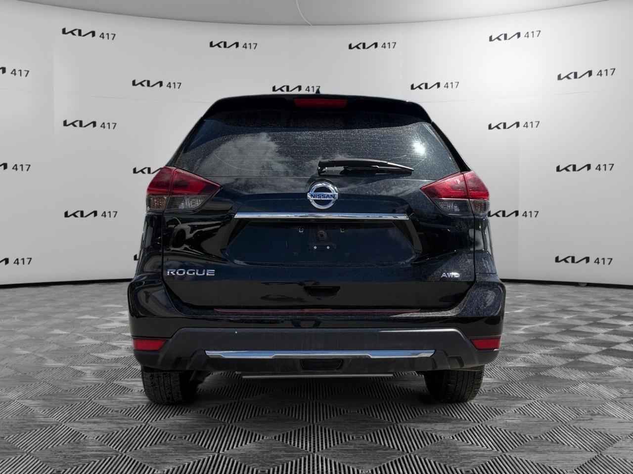 2018 Nissan Rogue AWD S Photo3