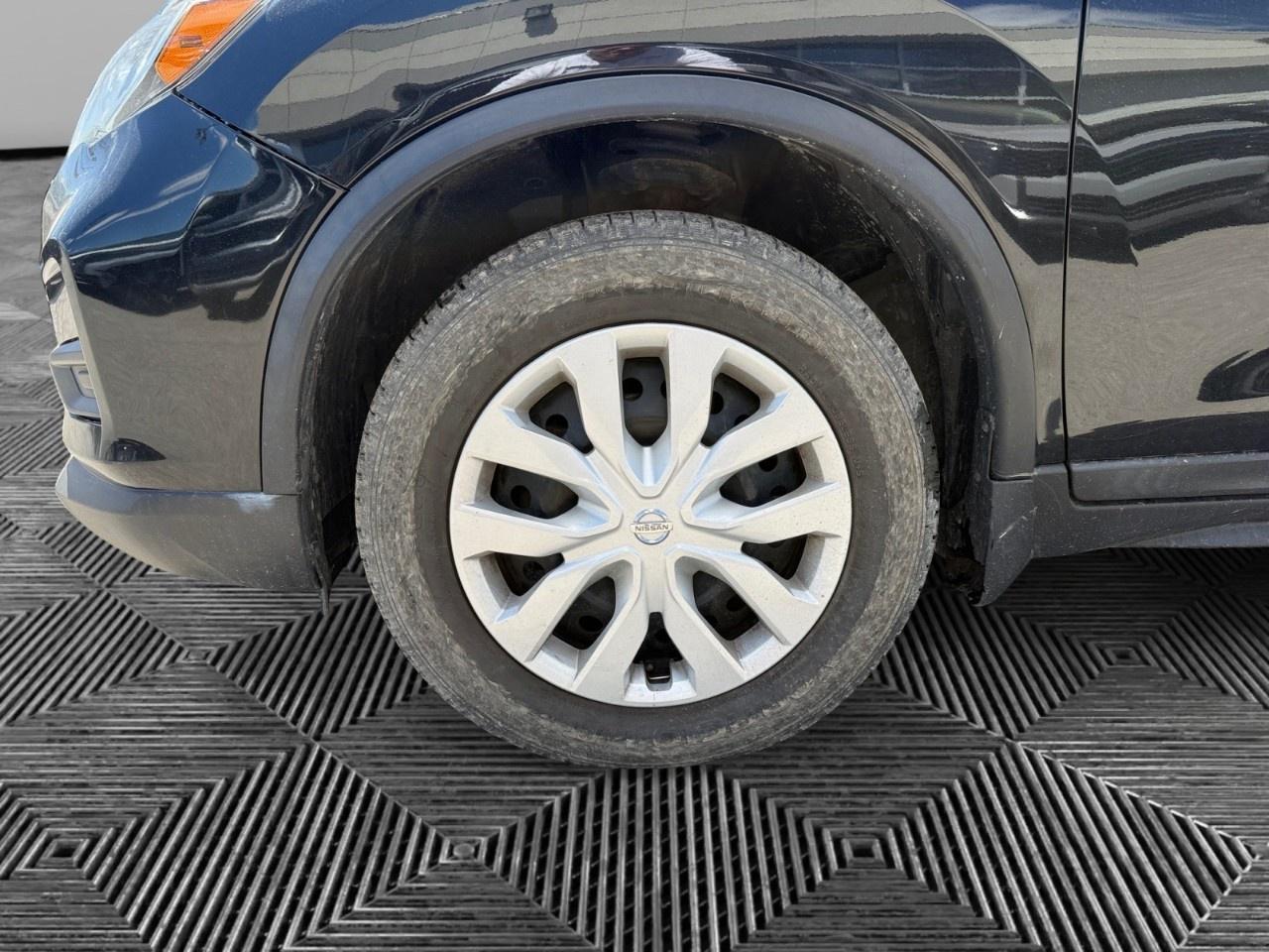 2018 Nissan Rogue AWD S Photo