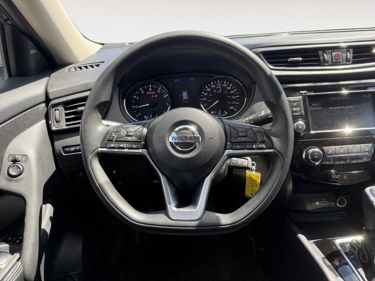 2018 Nissan Rogue AWD S Photo