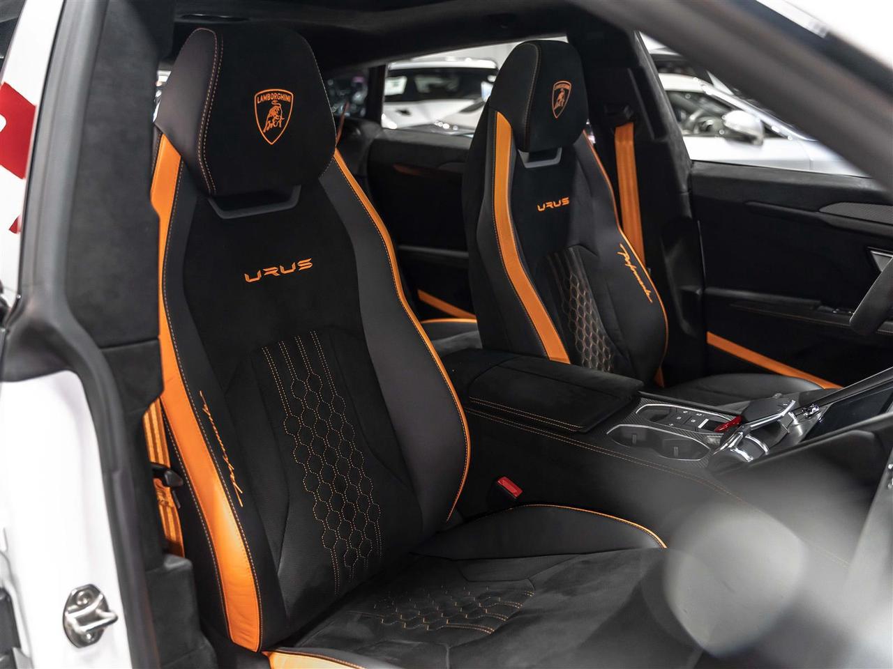 2023 Lamborghini Urus PERFORMANTE|4PASS|FULL CARBON|B&O 3D|AKRAPOVIC Photo