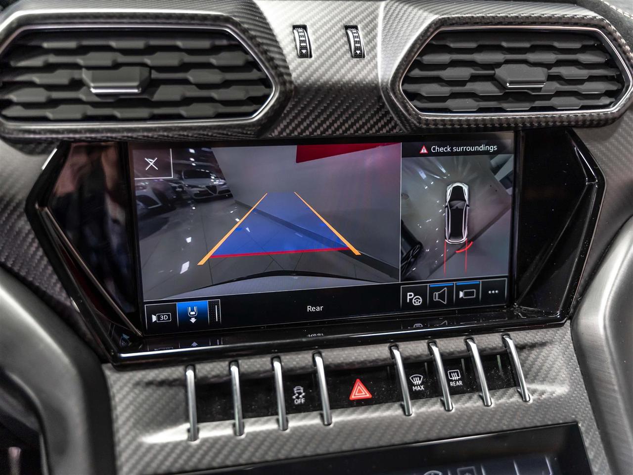 2023 Lamborghini Urus PERFORMANTE|4PASS|FULL CARBON|B&O 3D|AKRAPOVIC Photo
