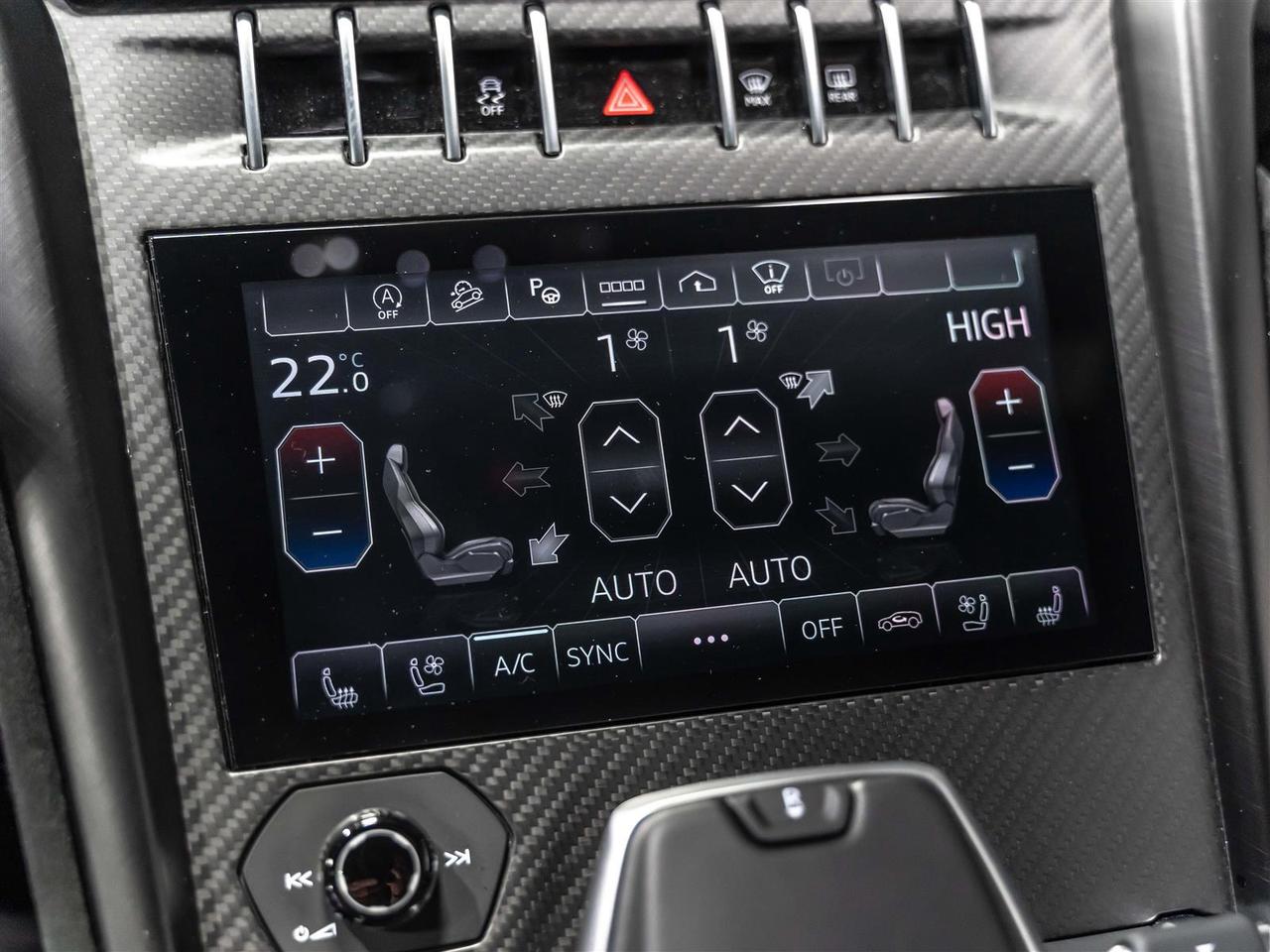2023 Lamborghini Urus PERFORMANTE|4PASS|FULL CARBON|B&O 3D|AKRAPOVIC Photo