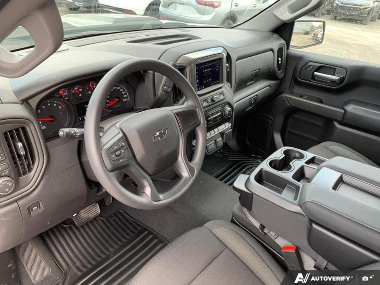 2026 Chevrolet Silverado 1500 Custom Trail Boss Photo