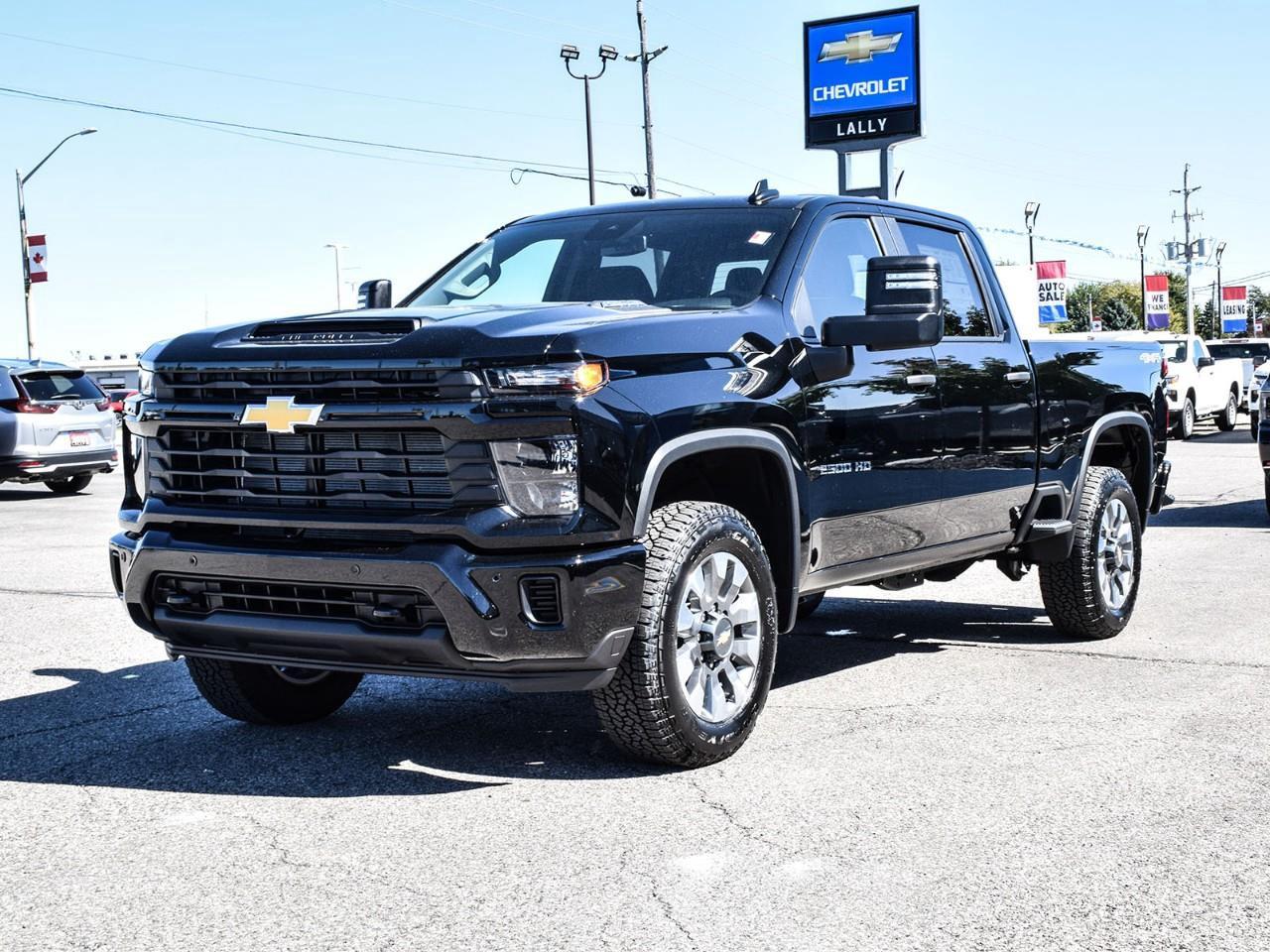 2026 Chevrolet Silverado 2500 HD Custom Photo2