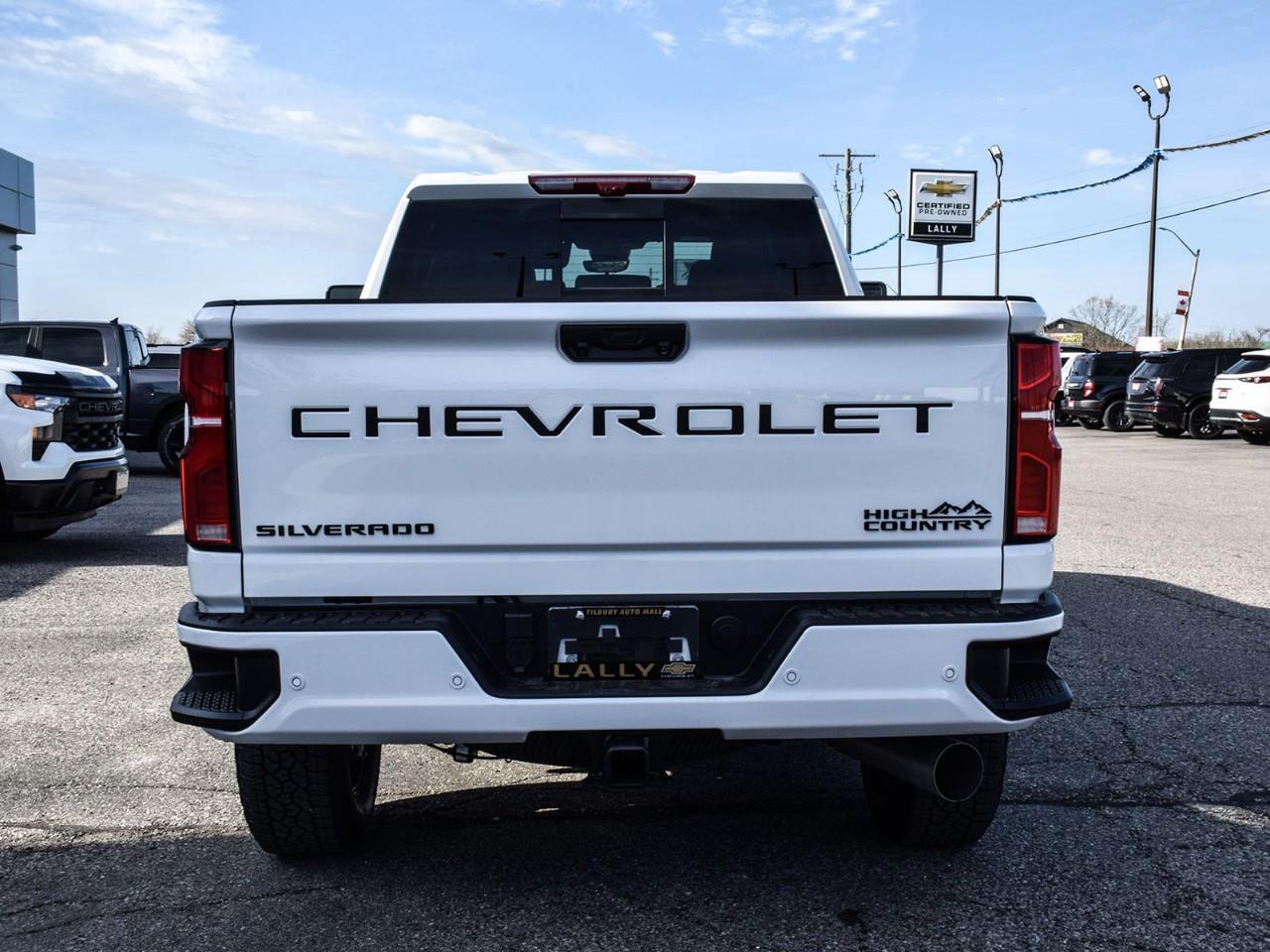 2026 Chevrolet Silverado 2500 HD High Country Photo4