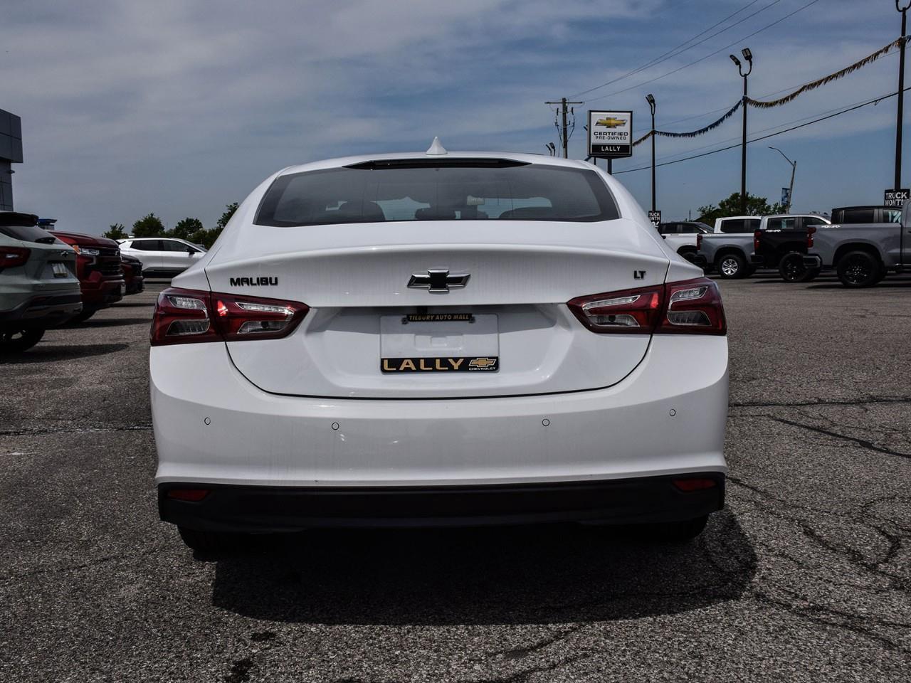 2025 Chevrolet Malibu 1LT Photo4