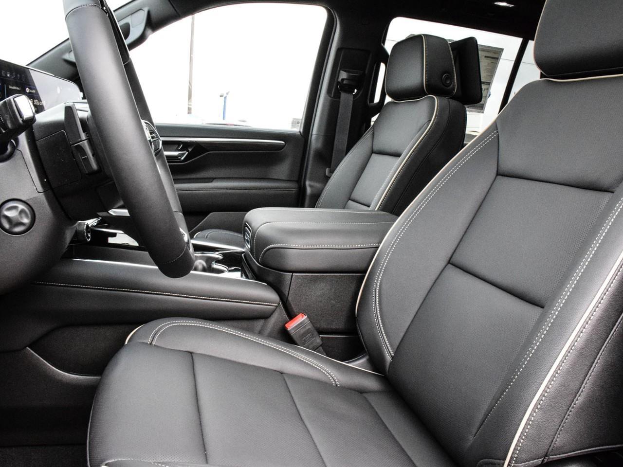 2026 Chevrolet Tahoe Premier Photo