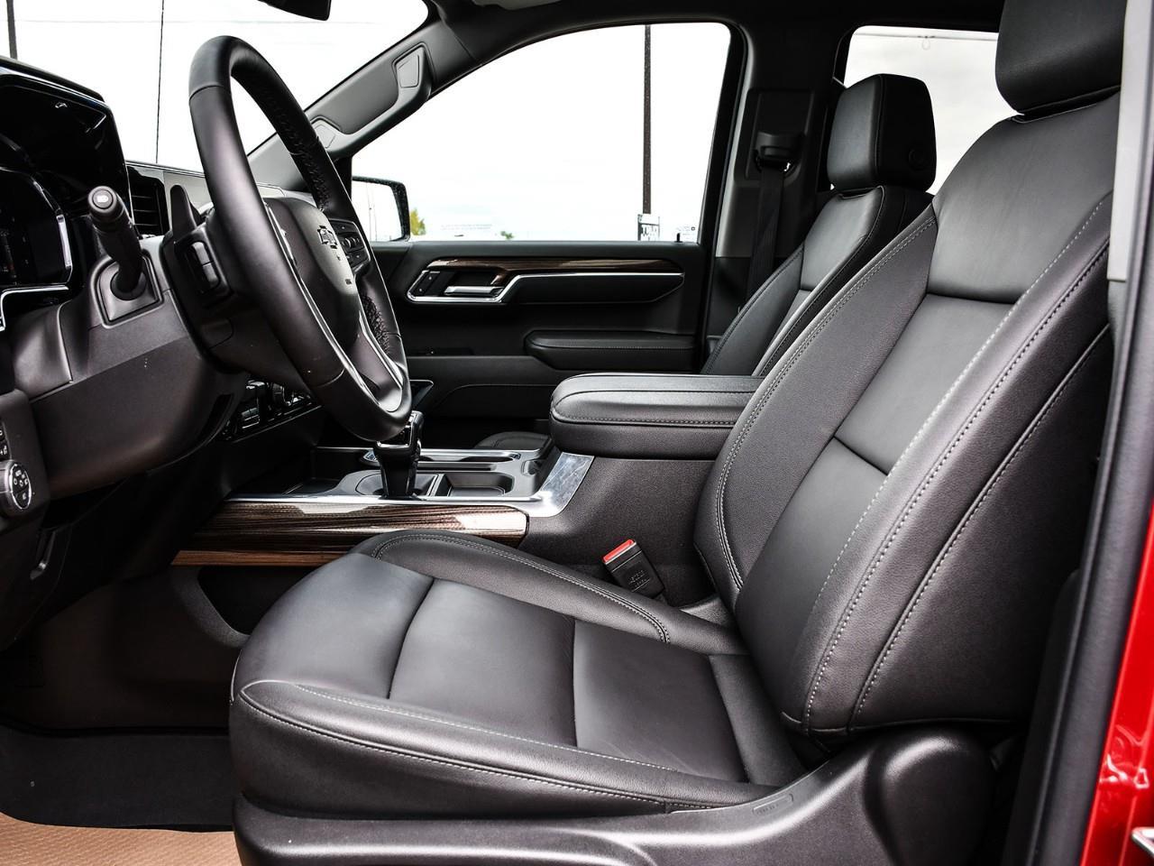 2026 Chevrolet Silverado 1500 RST Photo