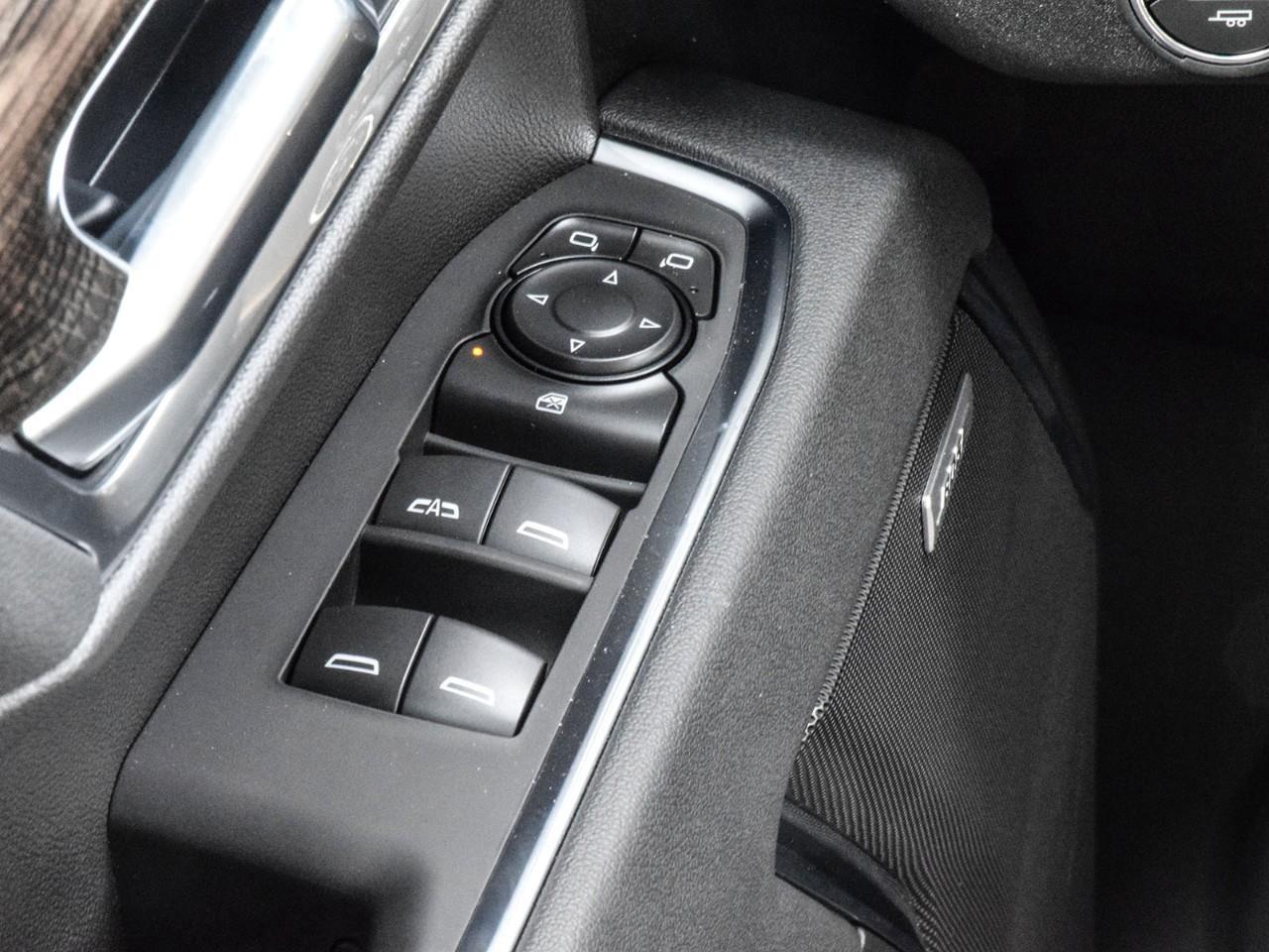 2026 Chevrolet Silverado 1500 RST Photo