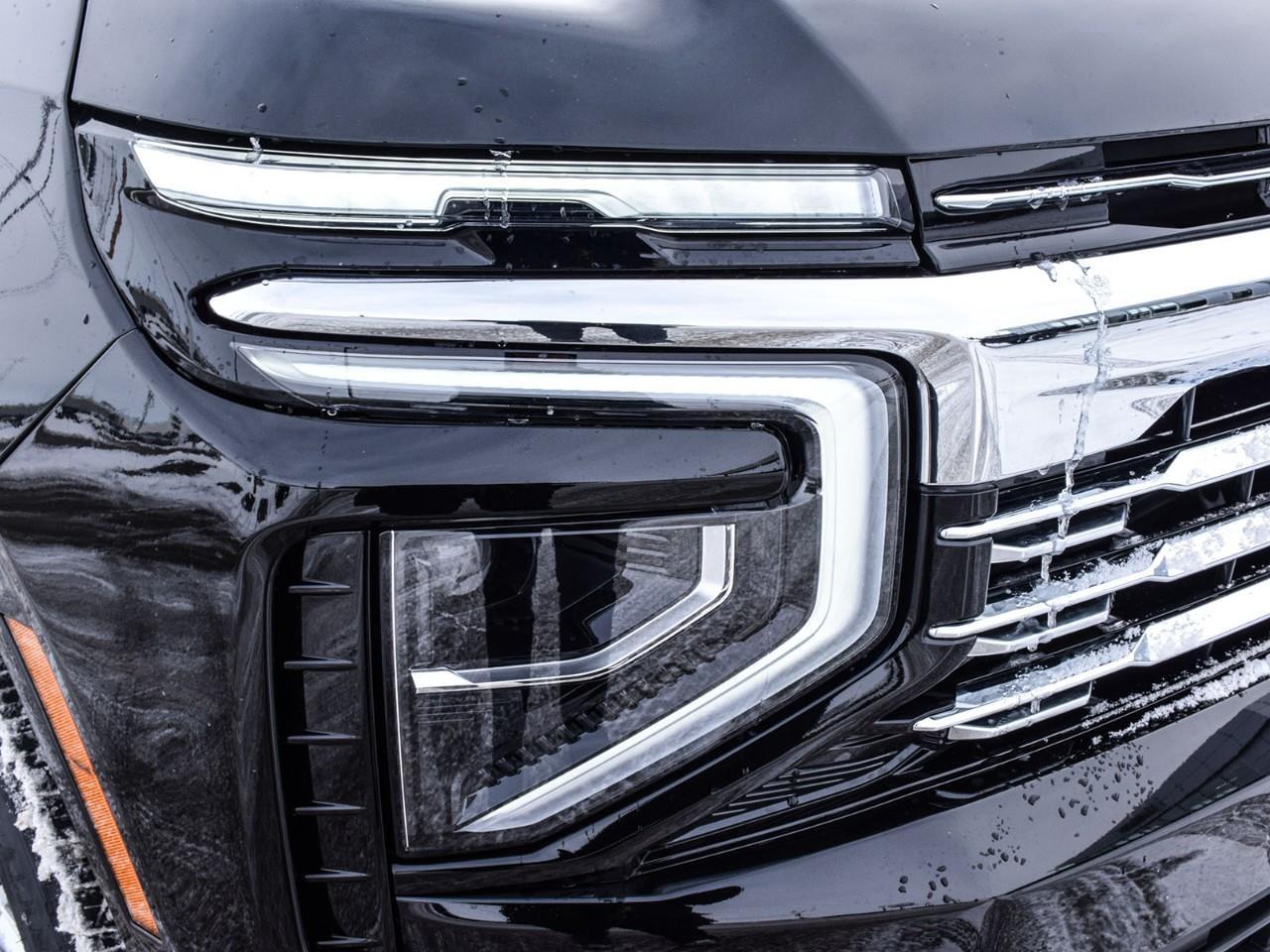 2026 Chevrolet Suburban Premier Photo